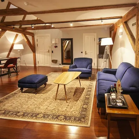 The Three Sisters 4* Таллин