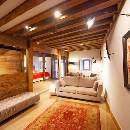 The Three Sisters 4* Таллин