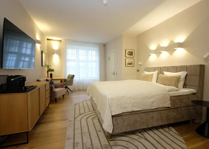 The Three Sisters Ξενοδοχείο 4*