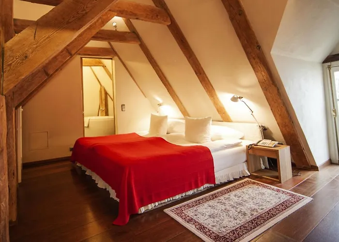 Ξενοδοχείο The Three Sisters