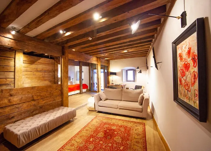 The Three Sisters 4* Ταλίν