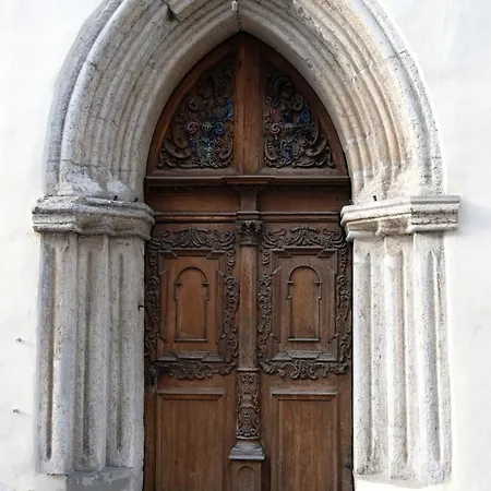 The Three Sisters Otel Tallinn