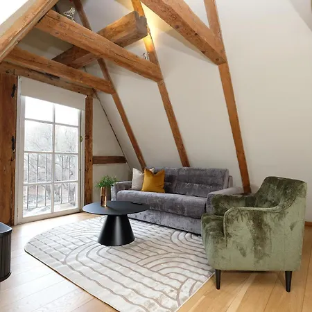 The Three Sisters 4* Tallinn