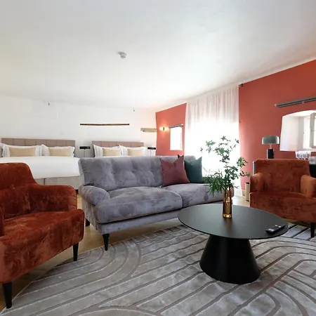 The Three Sisters Hotel Talin