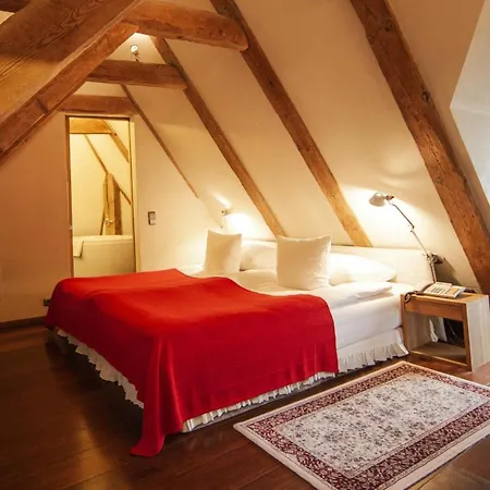 Hotel The Three Sisters