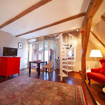 The Three Sisters Otel Tallinn