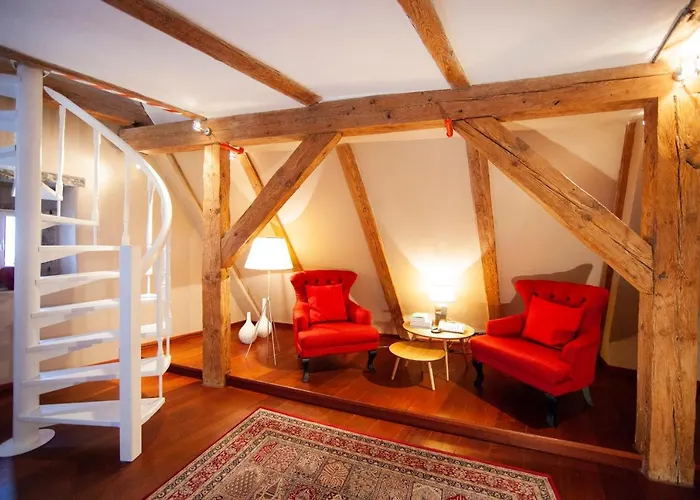 The Three Sisters 탈린