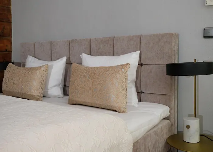 The Three Sisters ホテル