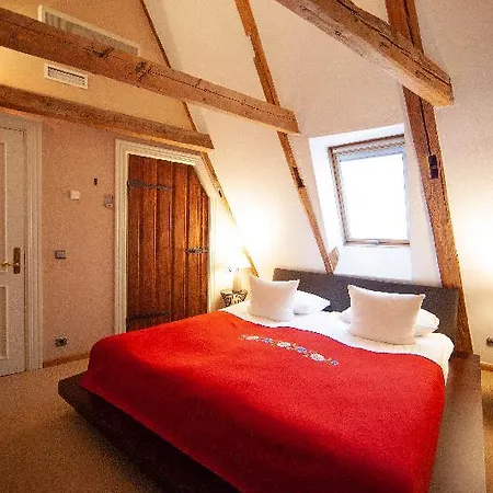 The Three Sisters 5* Tallin
