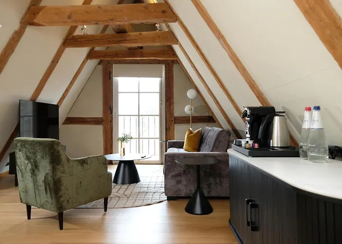 The Three Sisters Szálloda 4*